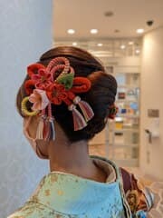 ミディアムヘアーを着物スタイルに